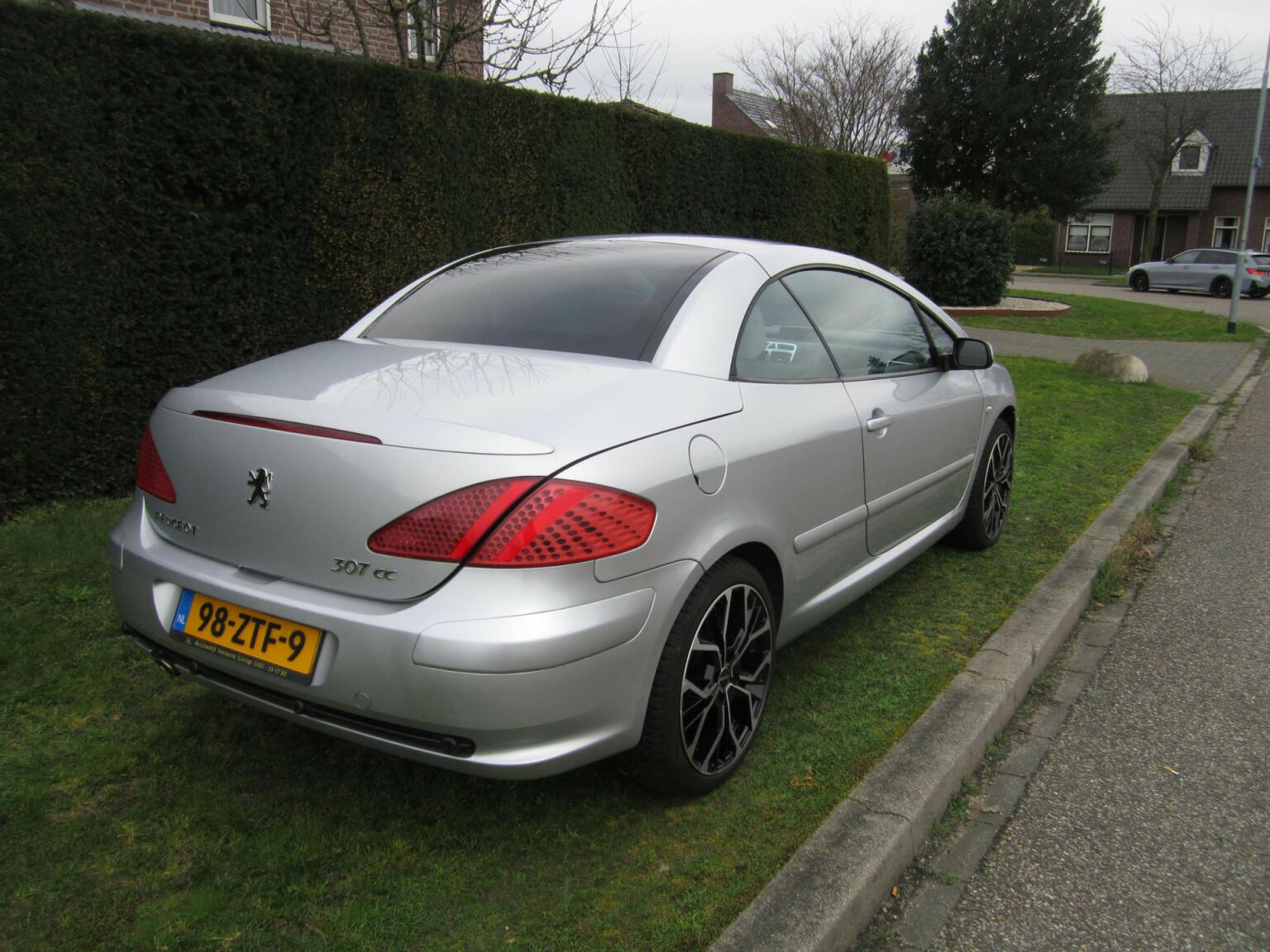 Peugeot-307-8